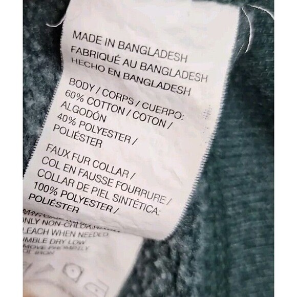 GH Bass & Co Mens Med Green pullover 1/4 button sweatshirt style - Picture 5 of 9